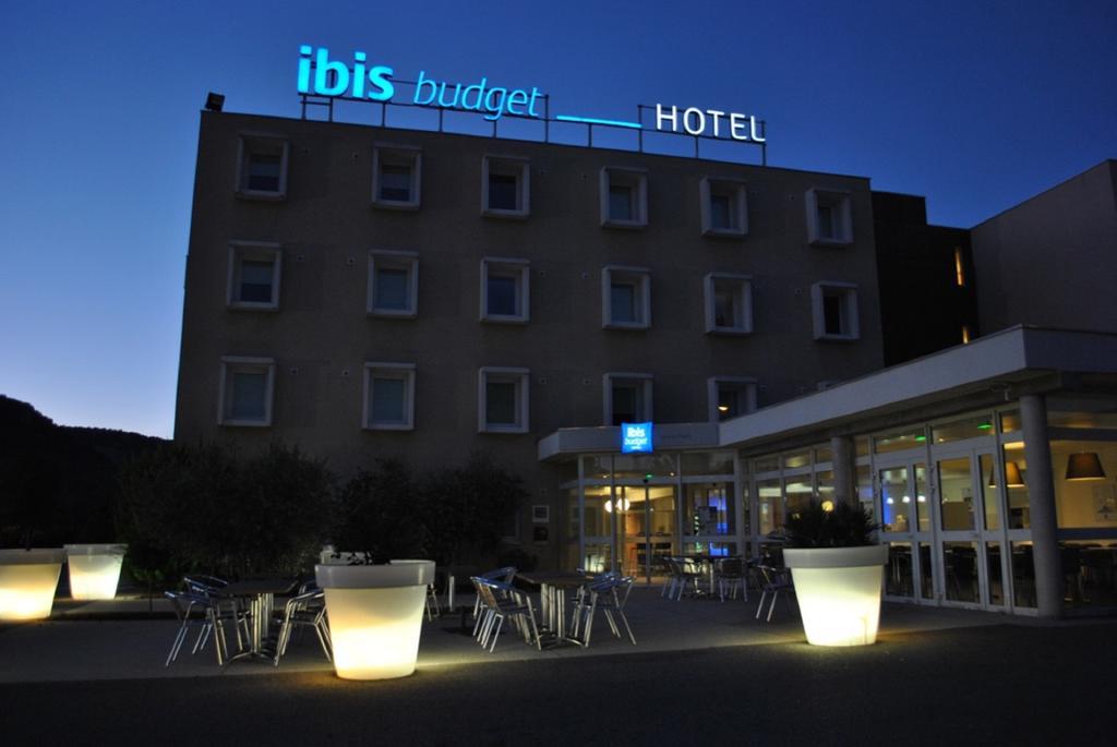 Ibis Budget Loriol Le Pouzin Exterior photo